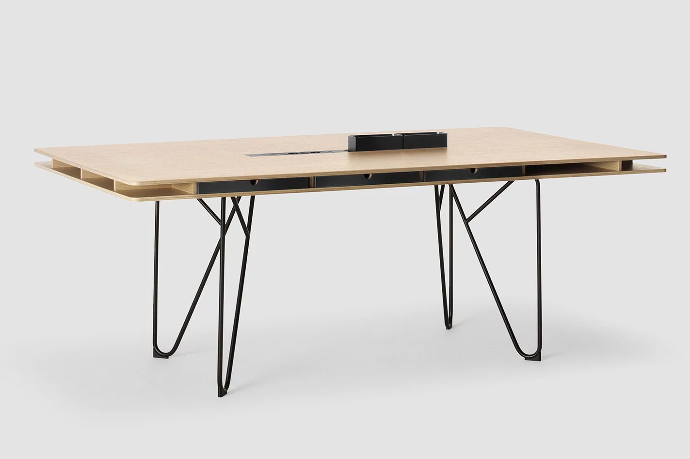 studio-swing-besprechungstisch, Premium Seating height Meeting table, Bene Office furniture, Image 1