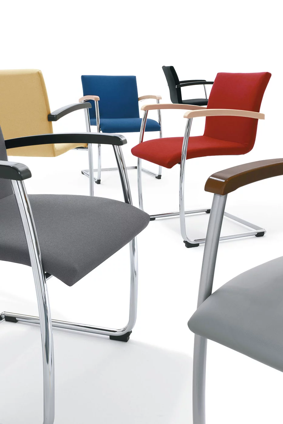 BUG, Upholstered Cantilever chair stackable With armrests  chair, Bene Office furniture, Image 2