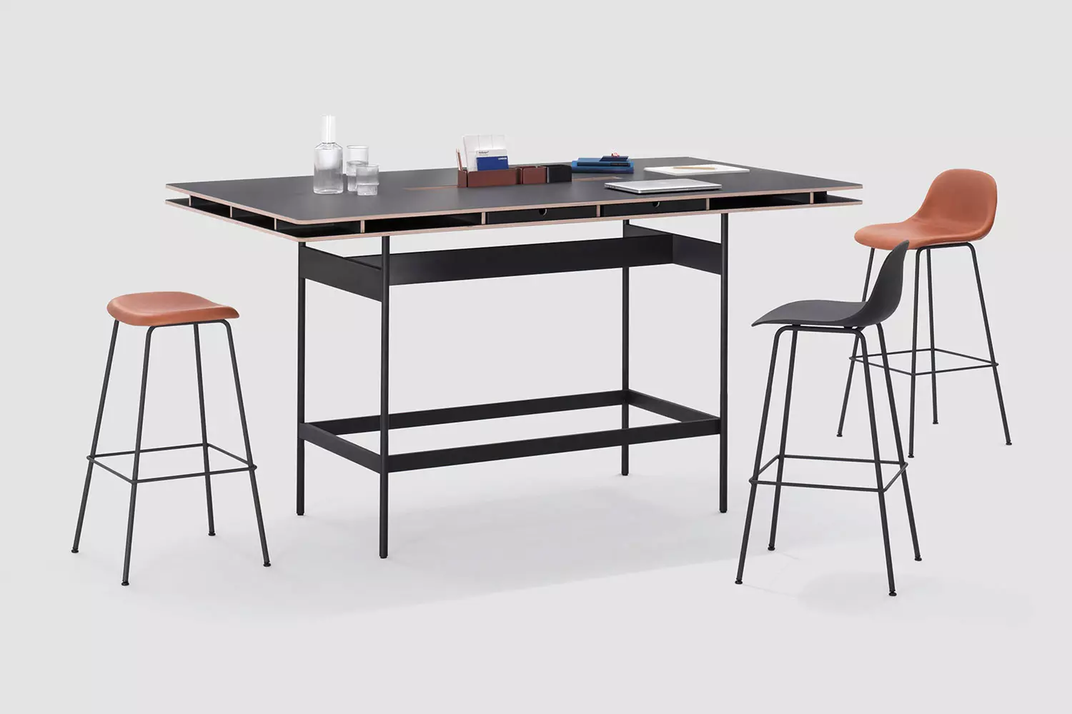 studio-high-besprechungstisch, Premium Standing height Meeting table, Bene Office furniture, Image  2