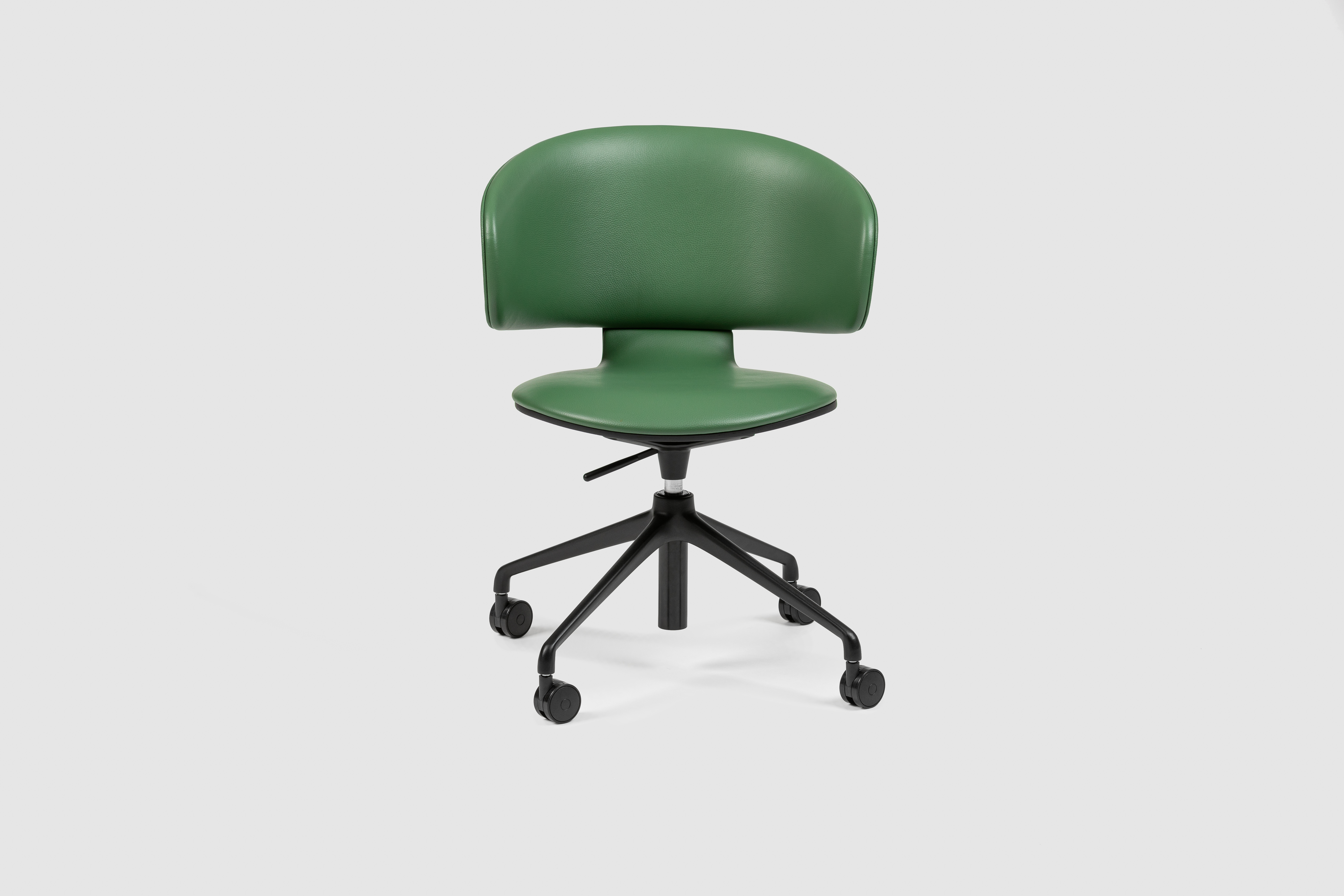 Bene Press | Bene expands its design lines PORTS and STUDIO