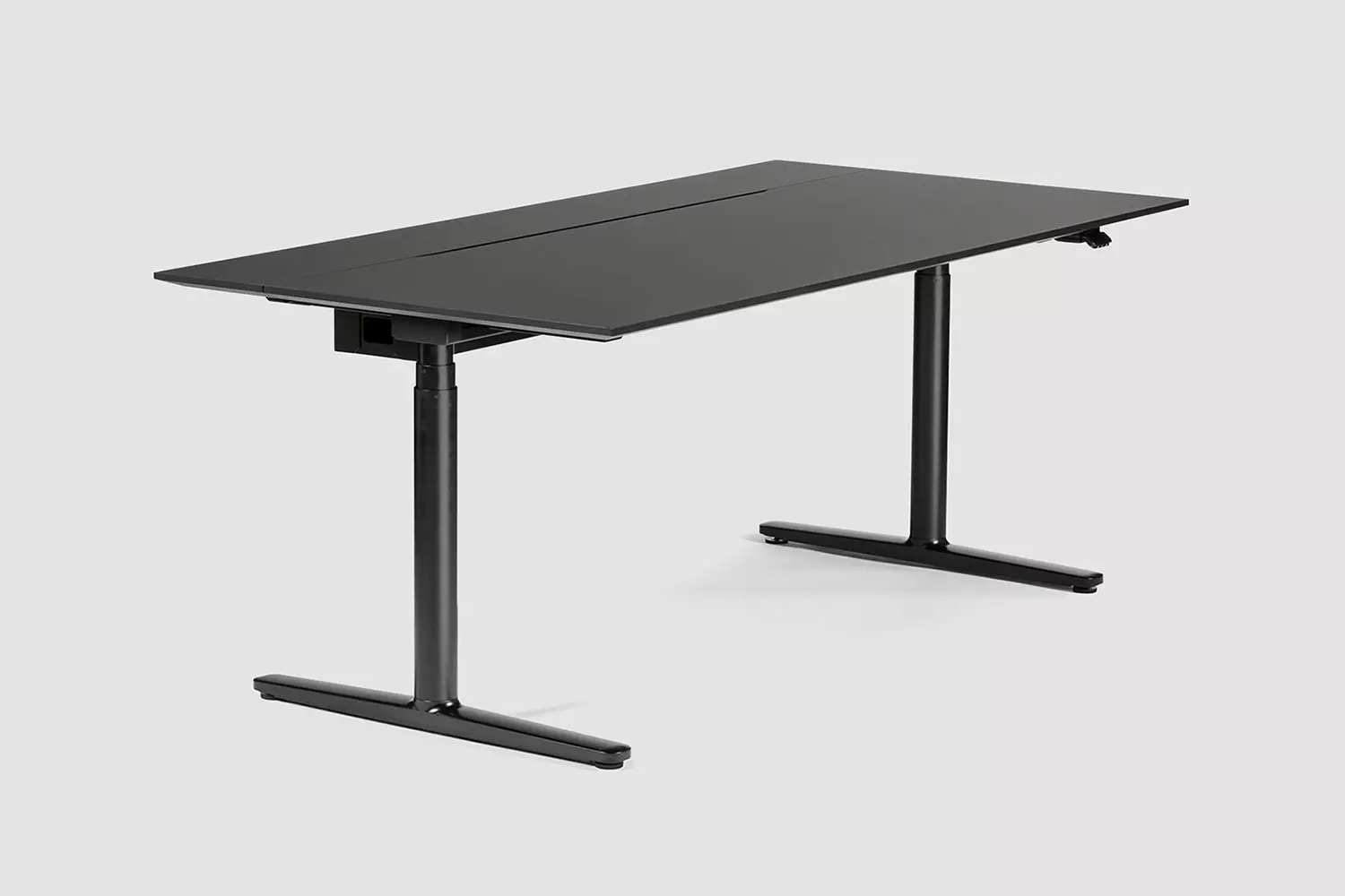 level-lift-pro, (Electrically) height-adjustable Premium Desk, Bene Office furniture, Image 1