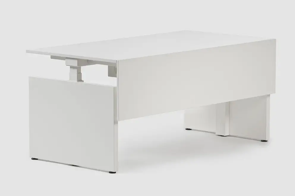CLASSIC Lift, (elektrisch) höhenverstellbar Schreibtisch, Bene Büromöbel, Bild 1