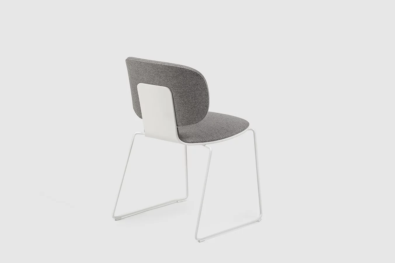 studio-chair-mit-kufengestell, Upholstered With armrests Non-pholstered Without armrests Skid Chair, Bene Office furniture, Image 2