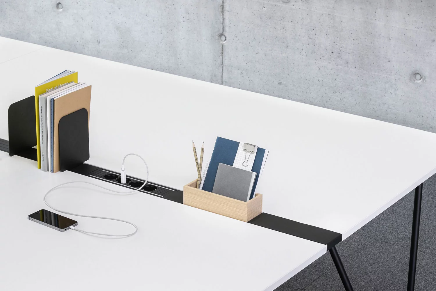 studio-workbench, Premium Seating height Workbench, Bene Office furniture, Image 4