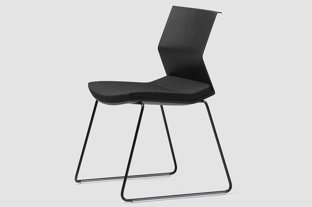 B_SIDE, Pholstered Skid Without armrests With armrests stackable Chair , Bene Office furniture, Image 6